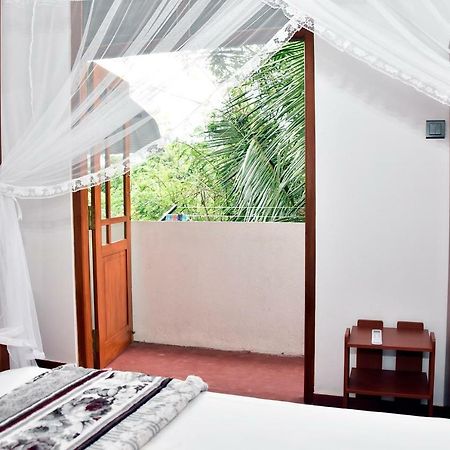 Top Mount Villa Hikkaduwa Ngoại thất bức ảnh