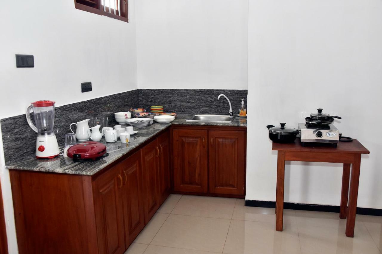 Top Mount Villa Hikkaduwa Ngoại thất bức ảnh