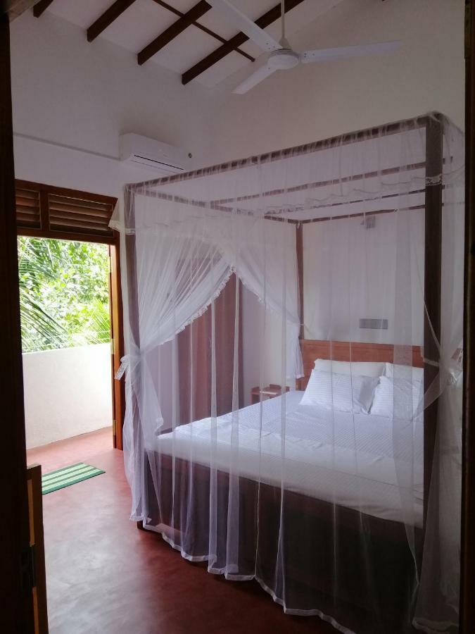 Top Mount Villa Hikkaduwa Ngoại thất bức ảnh