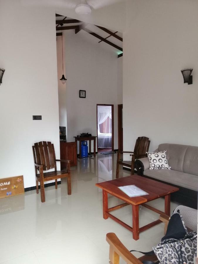 Top Mount Villa Hikkaduwa Ngoại thất bức ảnh